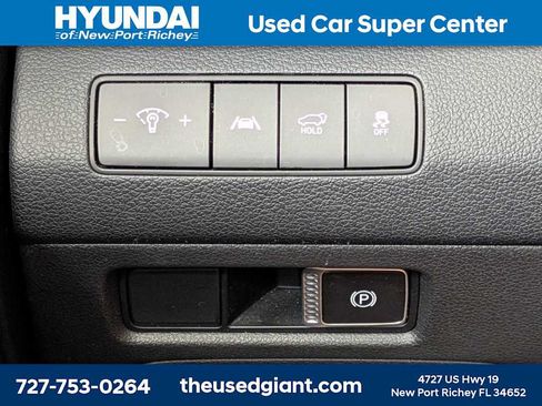 Used 2023 Hyundai Santa Fe SEL FWD image 31
