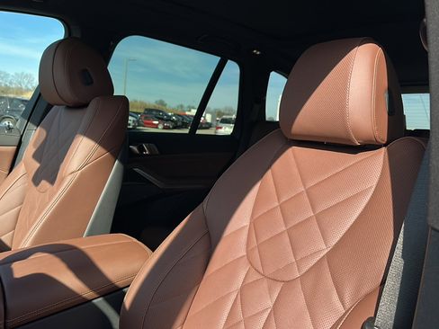 New 2026 BMW X5 xDrive40i w/ M Sport Package image 11