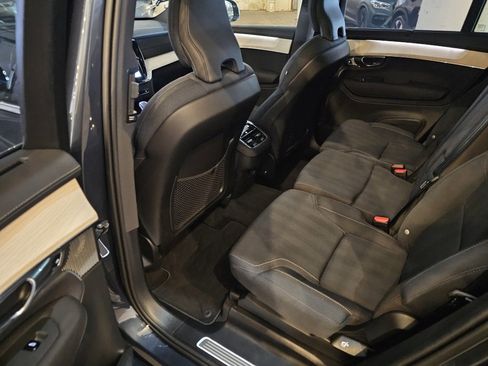 Certified 2025 Volvo XC90 B6 Ultra image 13