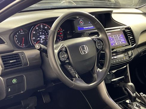 Used 2017 Honda Accord EX-L image 17