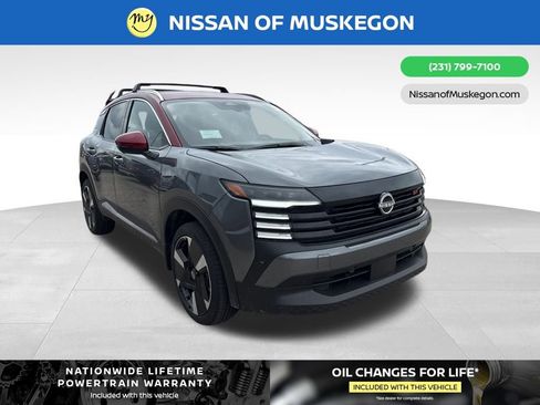 New 2026 Nissan Kicks SR w/ Cold Weather Package image 1