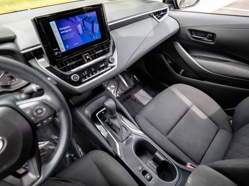 Used 2023 Toyota Corolla LE FWD image 19