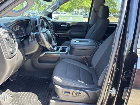 Used 2022 Chevrolet Silverado 1500 RST w/ Bed Protection Package AWD/4WD image 16