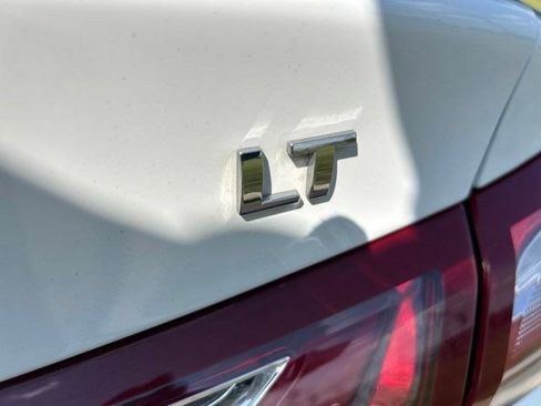 Used 2022 Chevrolet Malibu LT FWD image 52