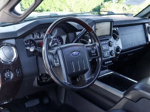 Used 2016 Ford F350 Platinum image 22