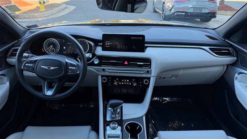 Used 2025 Genesis G70 2.5T AWD/4WD image 20