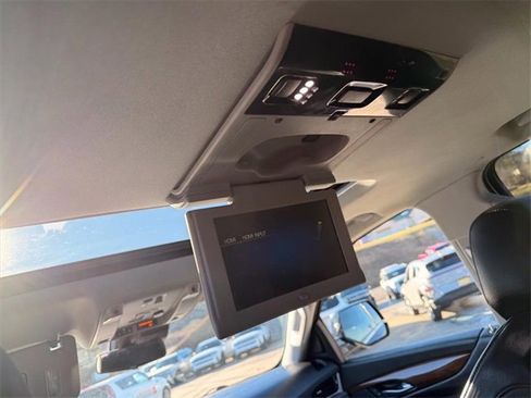 Used 2020 Cadillac Escalade Premium Luxury image 8