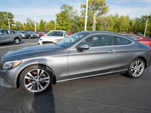 Used 2017 Mercedes-Benz C 300 4MATIC Coupe image 3