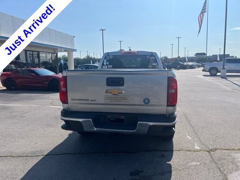 Used 2018 Chevrolet Colorado W/T w/ WT Convenience Package AWD/4WD image 5