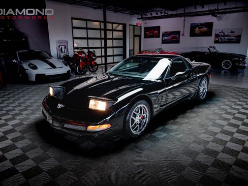 Used 2003 Chevrolet Corvette Z06 w/ Memory Package, 3 Drivers image 43