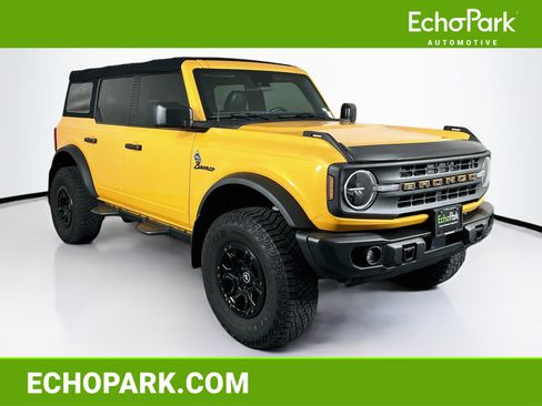 Used 2022 Ford Bronco Black Diamond AWD/4WD image 1