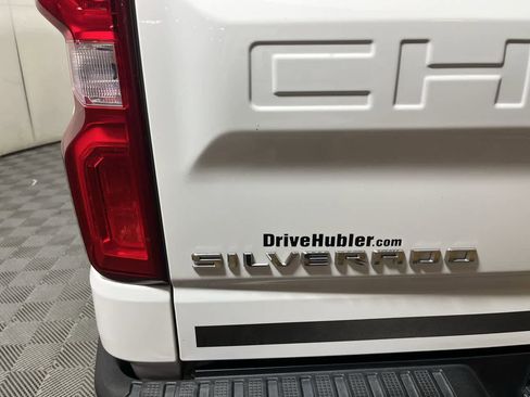 Used 2021 Chevrolet Silverado 1500 LTZ w/ Technology Package image 11