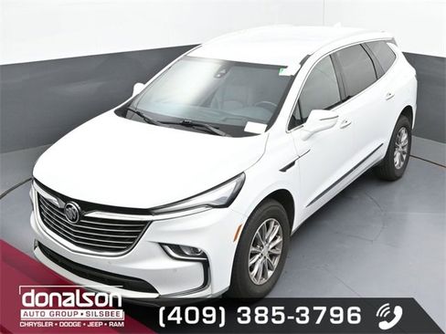 Used 2022 Buick Enclave Premium image 21