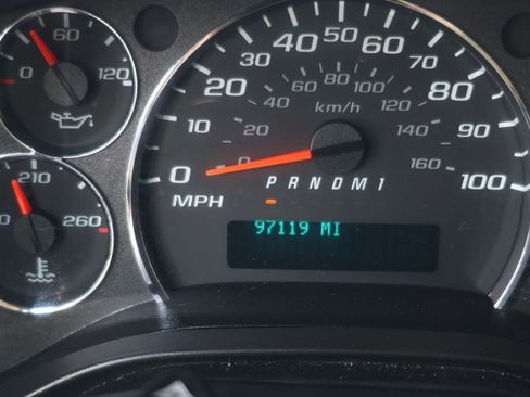 Used 2021 GMC Savana 3500 w/ Power Convenience Package RWD image 12
