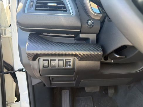 Certified 2025 Subaru Ascent Premium image 28