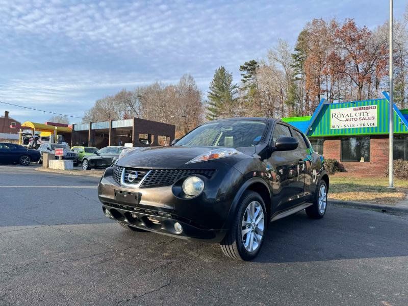 Used 2013 Nissan Juke SL AWD/4WD image 1