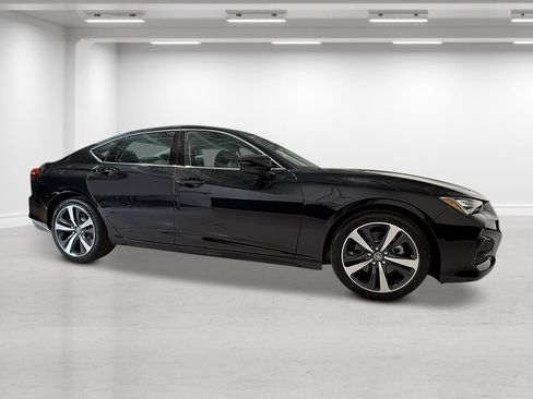 Used 2025 Acura TLX w/Technology Package image 7
