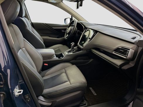 Used 2024 Subaru Outback Onyx Edition image 33