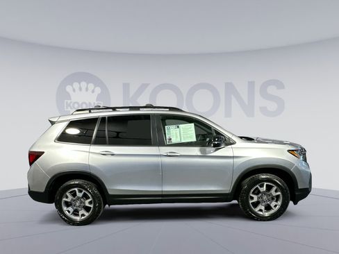 Used 2022 Honda Passport TrailSport image 8
