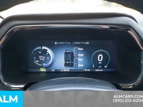 Used 2023 Ford F150 Lightning XLT AWD/4WD image 12