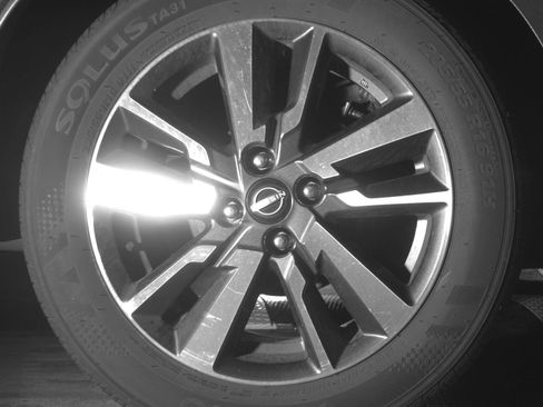 Used 2025 Nissan Versa SV image 15