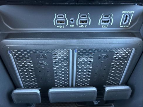 New 2026 RAM 1500 Tungsten w/ Towing Technology Group AWD/4WD image 31