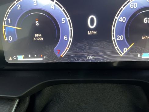 New 2025 Jeep Grand Cherokee Limited w/ Black Appearance Package image 15