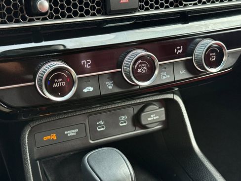 Used 2025 Honda Civic Sport image 20