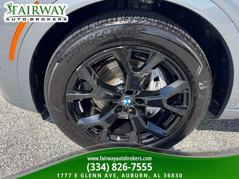 Used 2026 BMW X7 xDrive40i AWD/4WD image 35