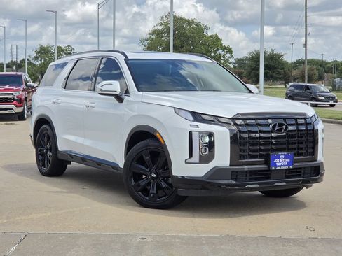 Used 2023 Hyundai Palisade XRT AWD/4WD image 2