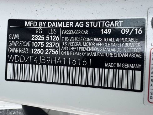 Used 2017 Mercedes-Benz E 300 image 24