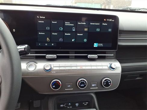 New 2026 Hyundai Kona SE image 13