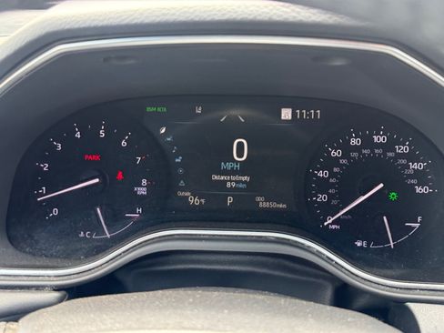 Used 2022 Toyota Avalon XLE FWD image 14