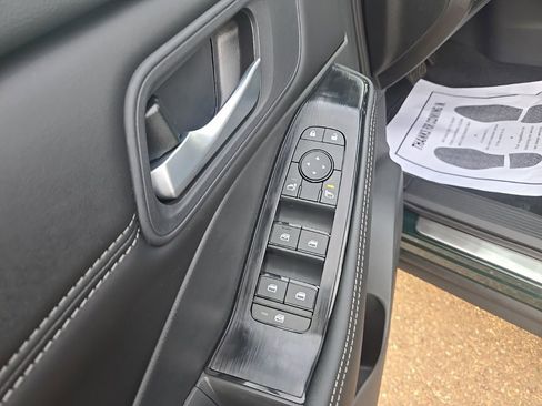 New 2026 Nissan Rogue SV AWD/4WD image 13