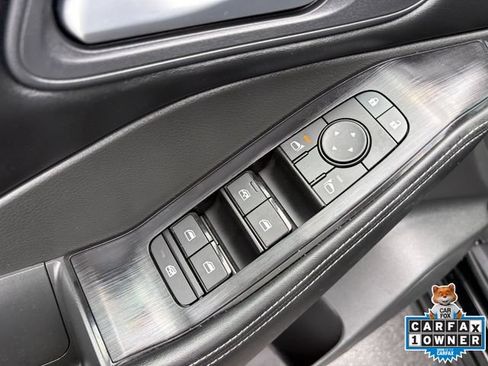 Used 2025 Nissan Rogue SV FWD image 26