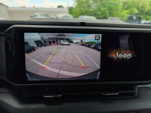 Used 2025 Jeep Wrangler Unlimited Sport S 4xe w/ Convenience Group AWD/4WD image 22