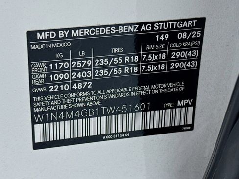 Used 2026 Mercedes-Benz GLB 250 image 24