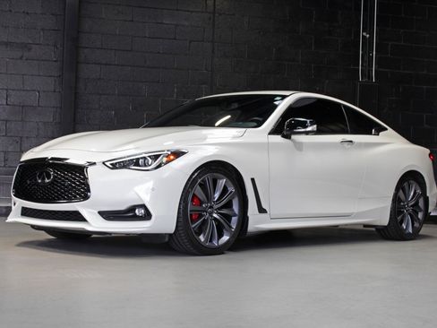 Used 2022 INFINITI Q60 Red Sport 400 w/ Cargo Package RWD image 62