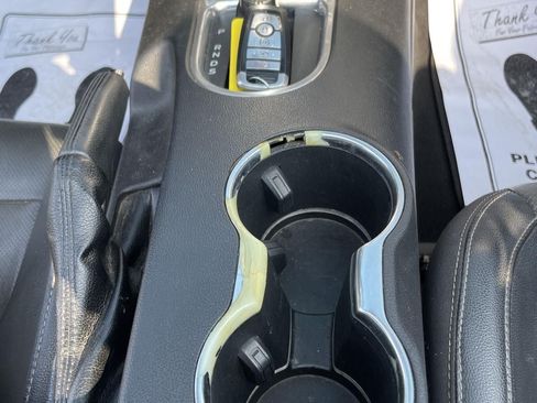 Used 2020 Ford Mustang Premium RWD image 25