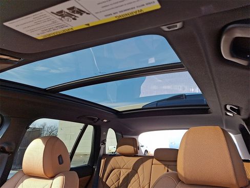 Certified 2023 BMW X5 xDrive40i w/ M Sport Package image 18