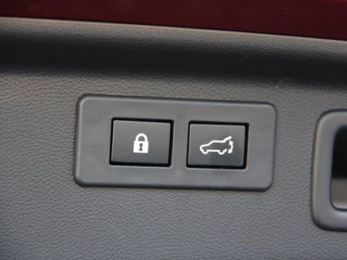 Certified 2023 Subaru Forester Limited image 35