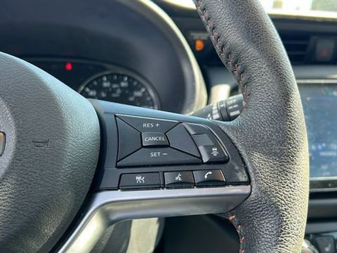 Certified 2023 Nissan Kicks SR w/ SR Premium Package FWD image 13