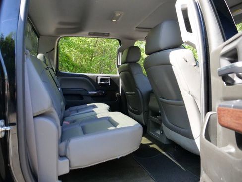 Used 2015 GMC Sierra 1500 SLT w/ SLT Crew Cab Value Package image 30