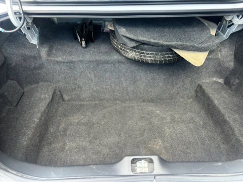 Used 2009 Mercury Grand Marquis LS RWD image 38