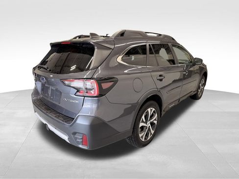 Used 2022 Subaru Outback Limited AWD/4WD image 6