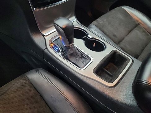 Used 2019 Jeep Grand Cherokee Altitude image 26