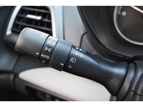 Certified 2023 Subaru Forester Limited image 17