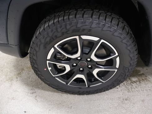 New 2026 Jeep Compass Trailhawk AWD/4WD image 9