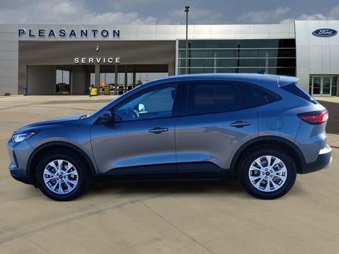 Used 2026 Ford Escape Active image 2