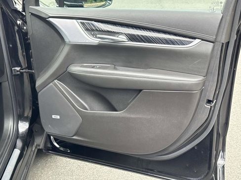 Certified 2024 Cadillac XT6 Premium Luxury w/ LPO, Floor Liner Package AWD/4WD image 27